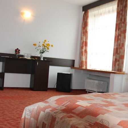 Hotel Zimbru Câmpulung Moldovenesc Εξωτερικό φωτογραφία