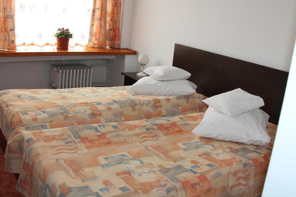 Hotel Zimbru Câmpulung Moldovenesc Εξωτερικό φωτογραφία