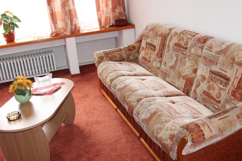 Hotel Zimbru Câmpulung Moldovenesc Εξωτερικό φωτογραφία